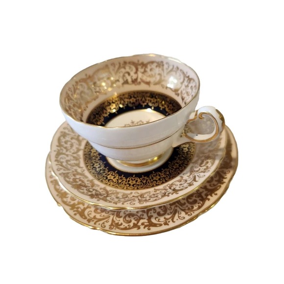 (3) PARAGON By Appt Her Majesty DW Blue Gold Floral Teacup Saucer & Side Plate - Picture 4 of 9